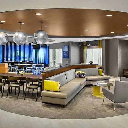 Springhill Suites Long Island Brookhaven Bellport Esterno foto