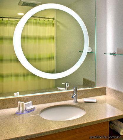 Springhill Suites Long Island Brookhaven Bellport Esterno foto