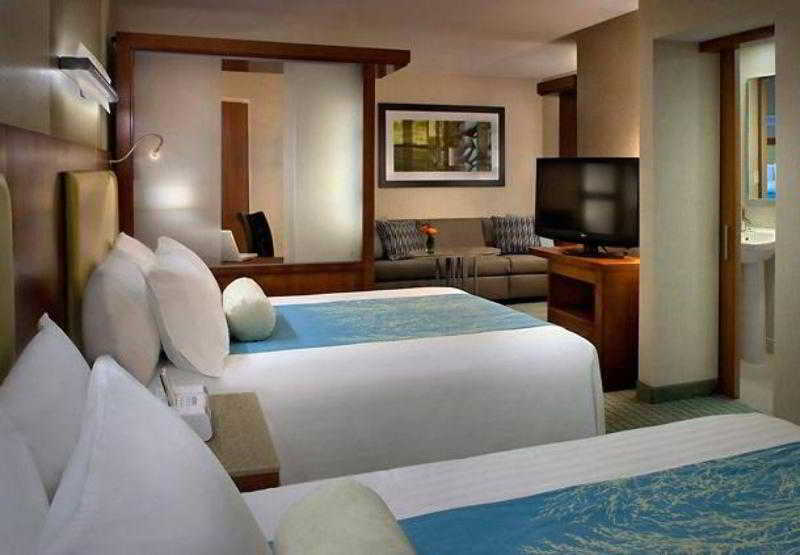 Springhill Suites Long Island Brookhaven Bellport Esterno foto